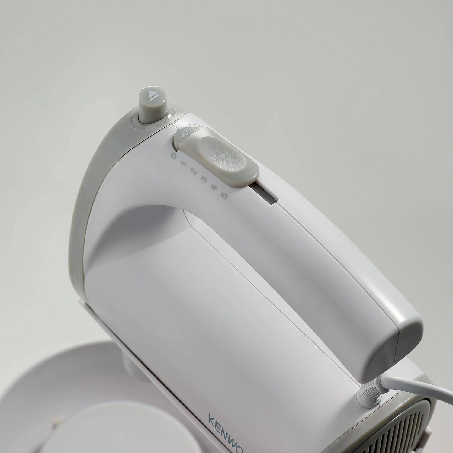 Kenwood HMP20.000WH Hand Mixer – 300W – 5 Speeds + Turbo